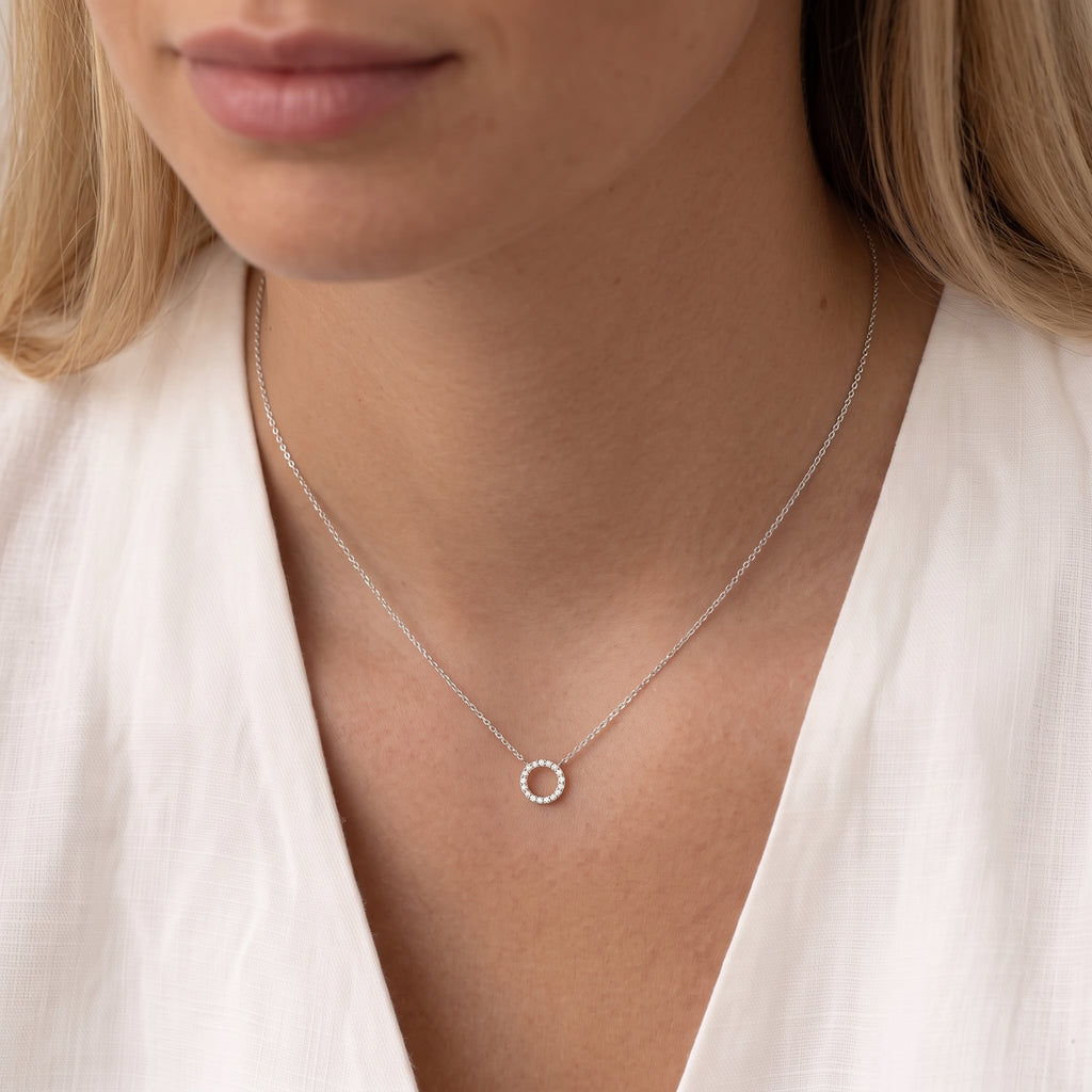 CIRCLE NECKLACE SILVER
