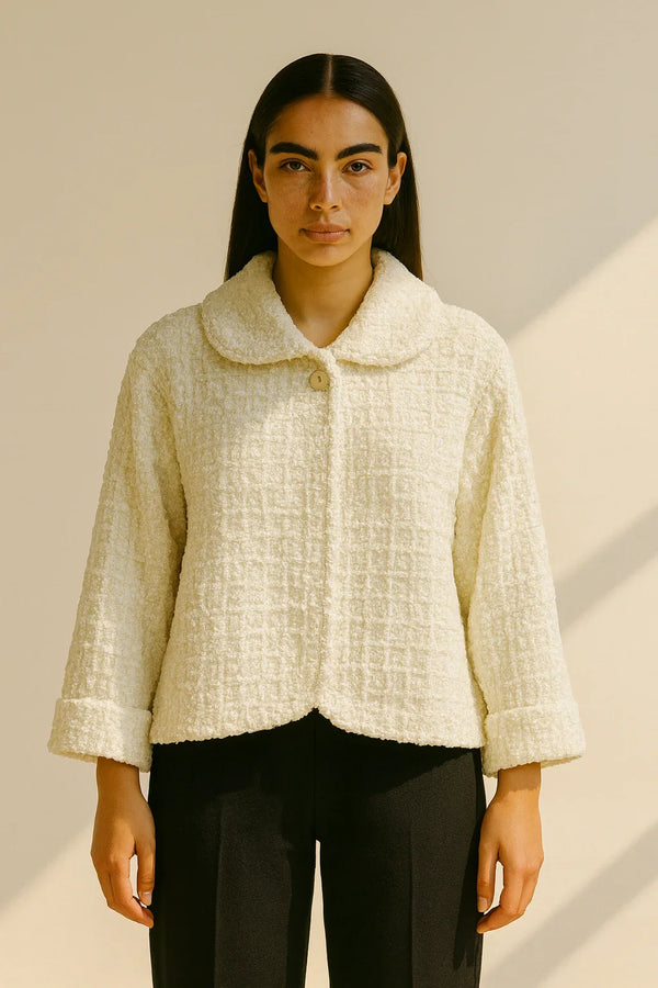 ESSENCE CLASSIC WHITE