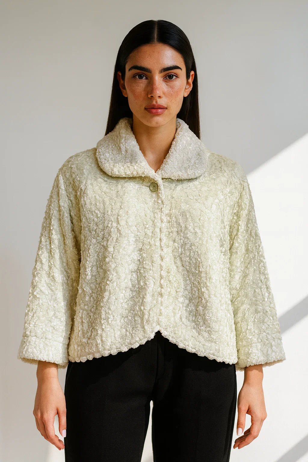 BOLD GRID WHITE - The Korven