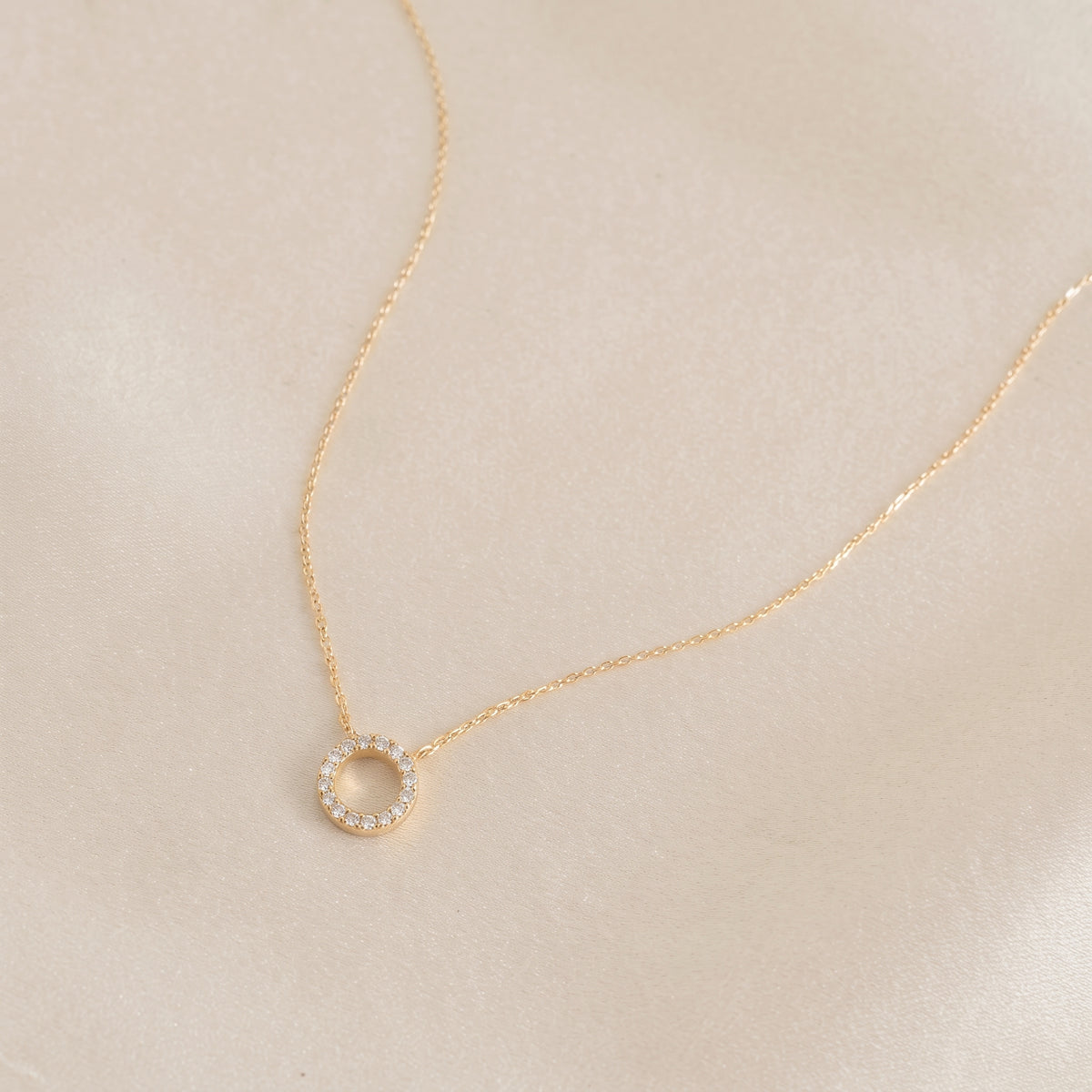 CIRCLE NECKLACE GOLD