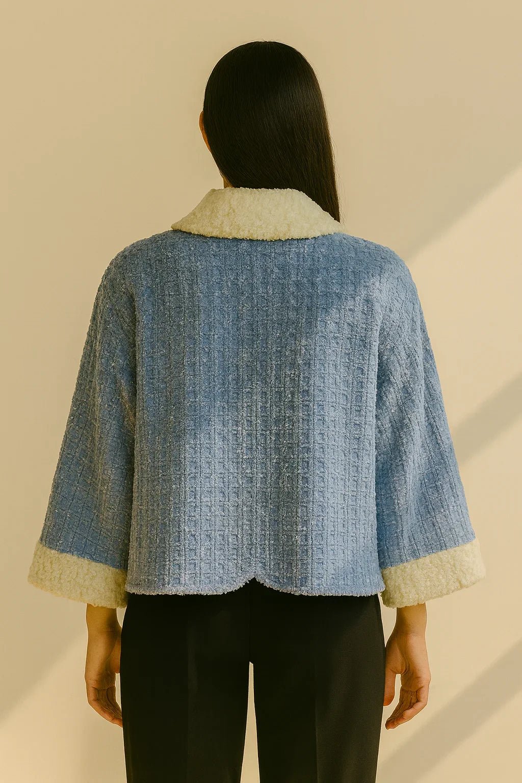 ESSENCE CLASSIC LIGHT BLUE - The Korven